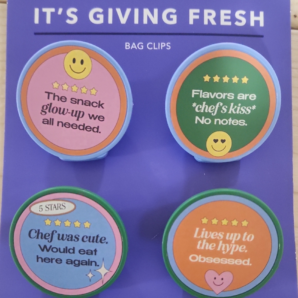 Set Of 4 Colorful Bag Clips with Fun Quotes